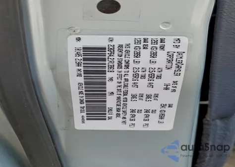 2001 Chrysler Town & Country Limited from USA, damaged, VIN 2C8GP64L21R139618